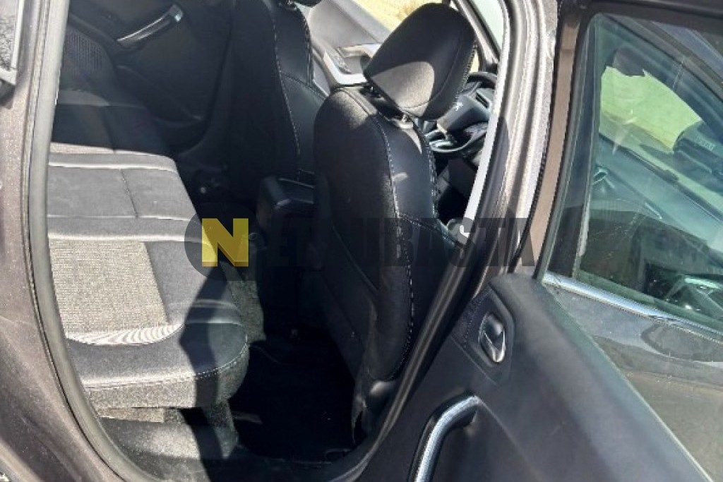 Peugeot 2008 1.2 PureTech 2015