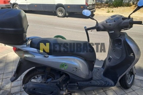 Daelim Roadwin 125 2005