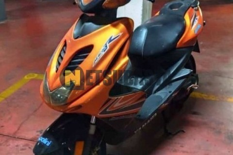 Suzuki Burgman 125 2011