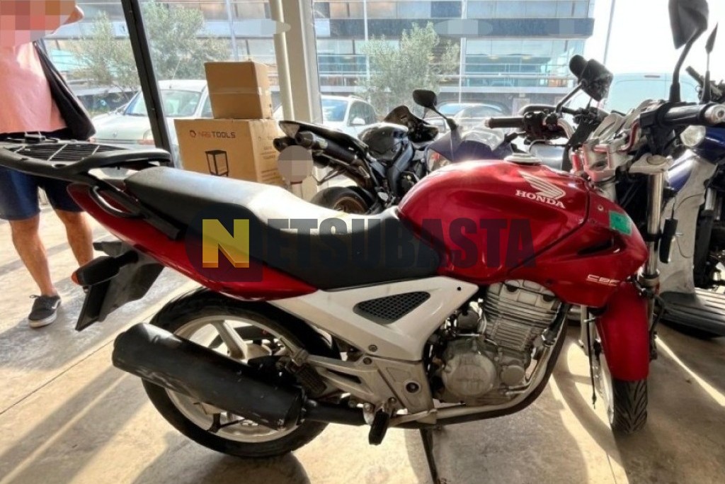 Honda CBF 250 2004
