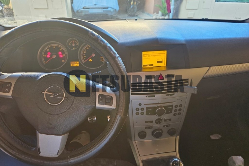 Opel Astra GTC 1.7 CDTi 2005