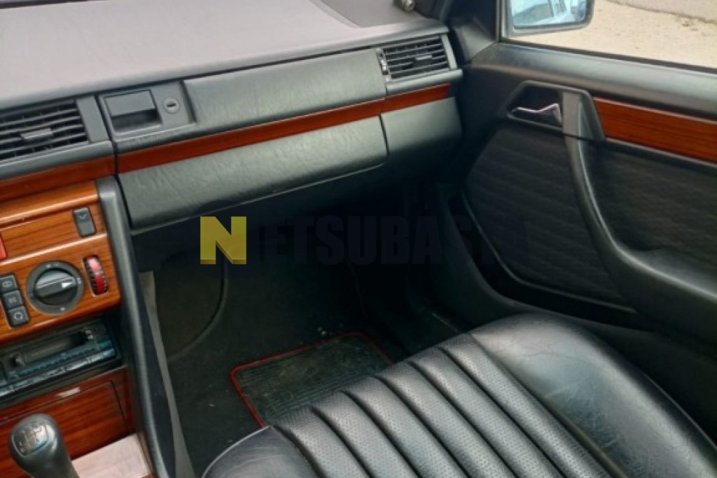 Mercedes-Benz 250 D 1993