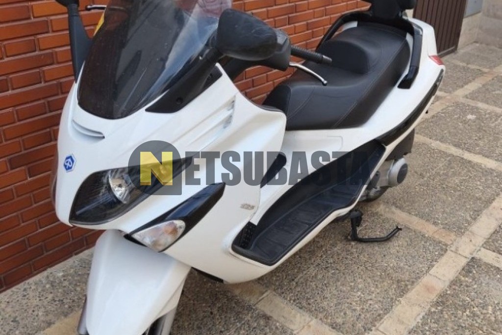 Piaggio X EVO 125 2016