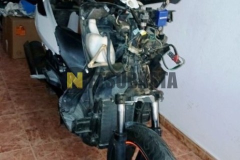 Suzuki Burgman 200 2015
