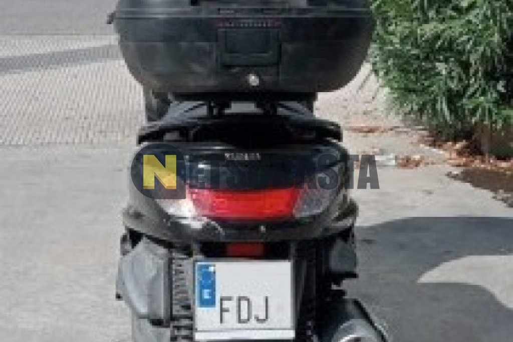 Yamaha YP Majesty 400 2006