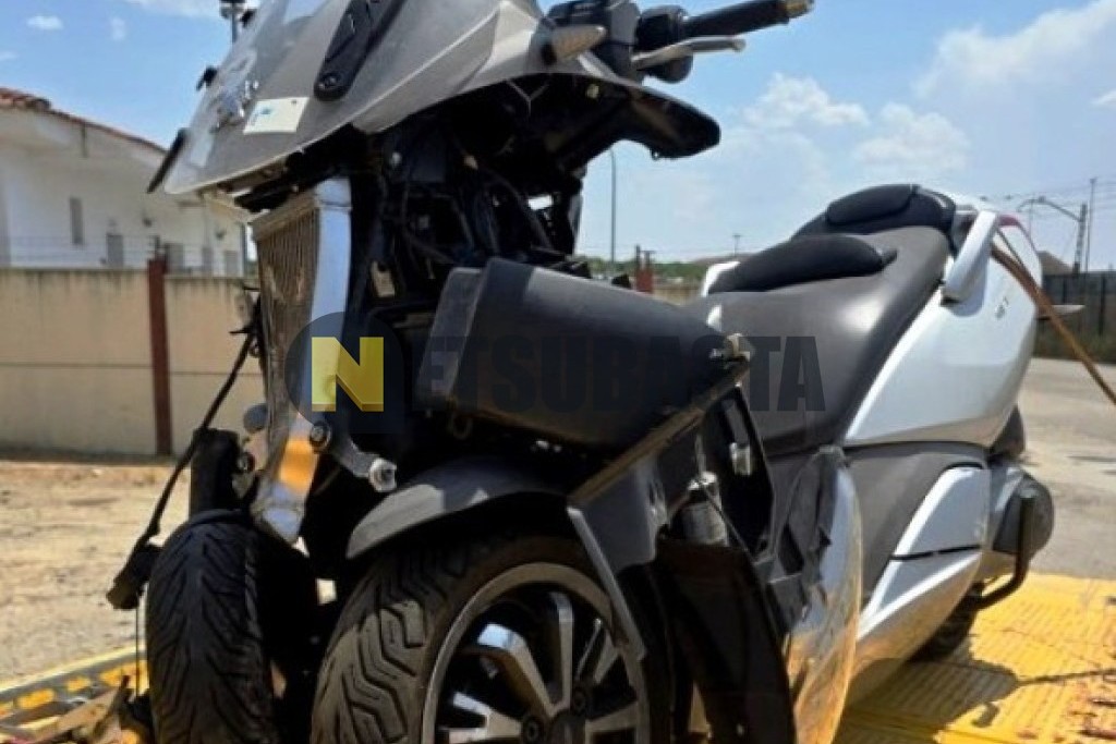 Peugeot Metropolis 400 2014
