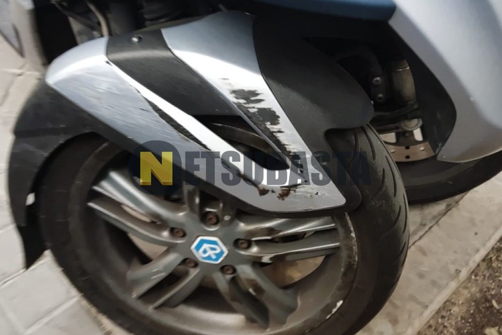 Piaggio MP3 300 Yourban 2012