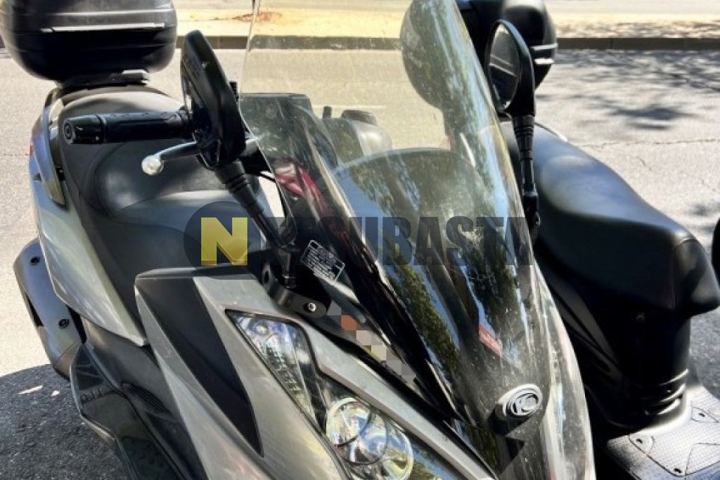 Kymco Superdink 300i 2011