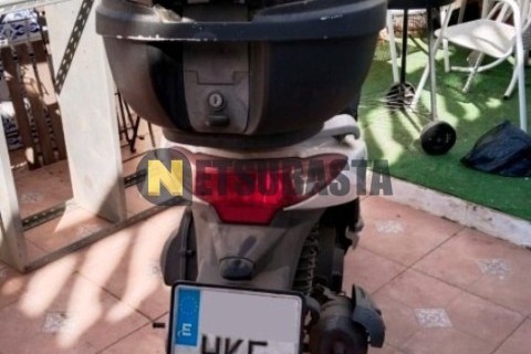 Suzuki Burgman 125 2005