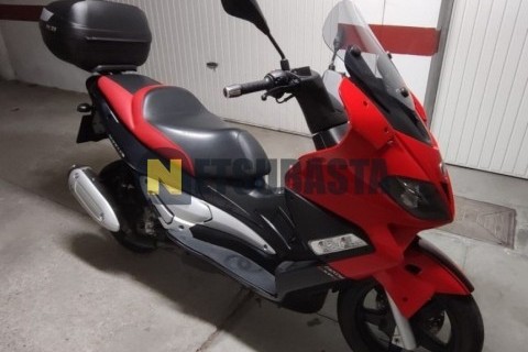 Suzuki Burgman 125 2005