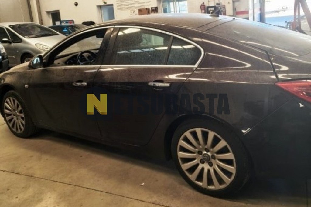 Opel Insignia 2.0 CDTI ecoFLEX 2012