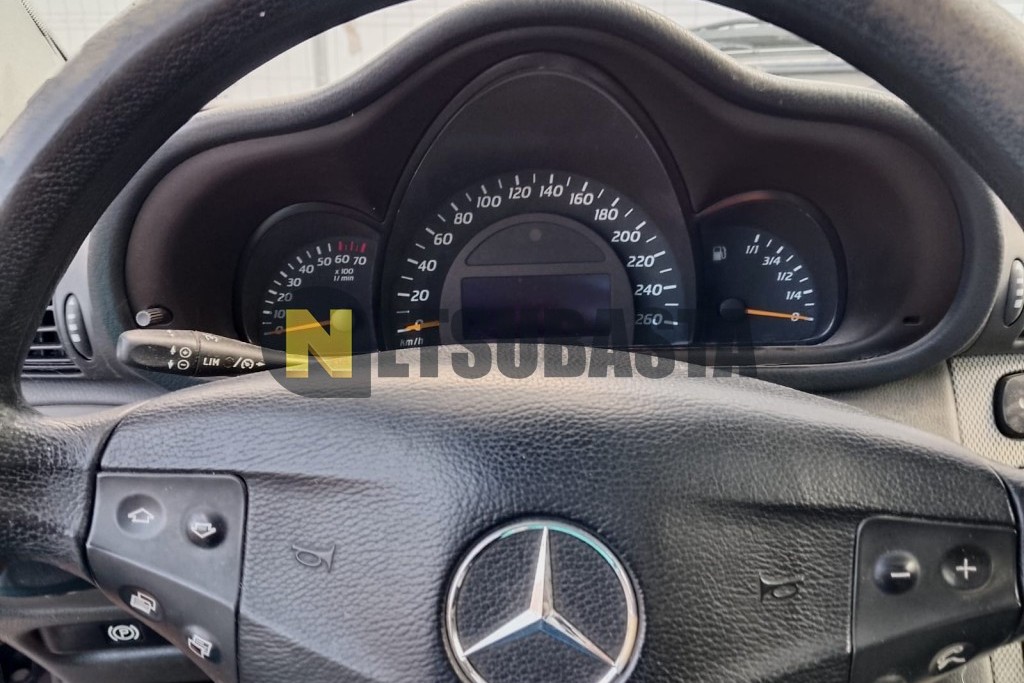 Mercedes-Benz C 180 K Sportcoupé 2003