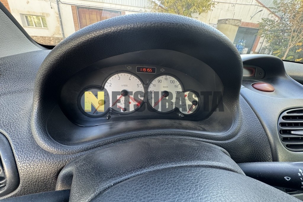 Peugeot 206 Coupé Cabrio 1.6 2002