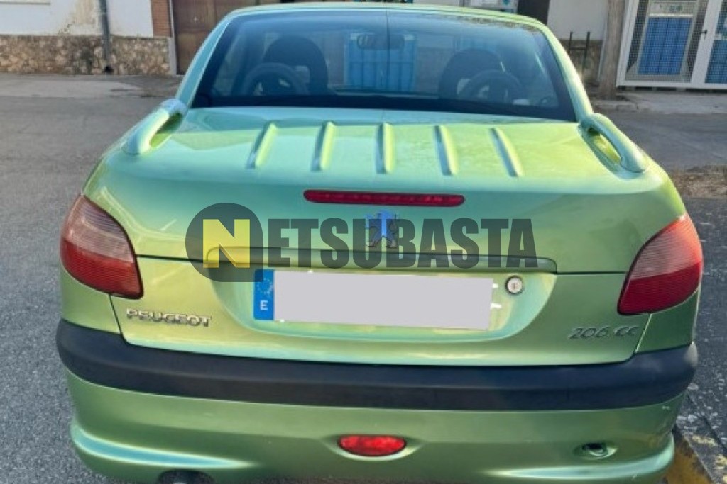 Peugeot 206 Coupé Cabrio 1.6 2002