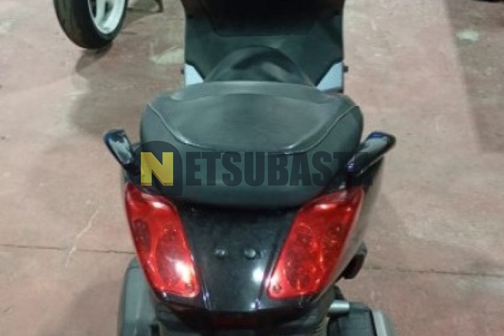 Yamaha XMAX 125 2006