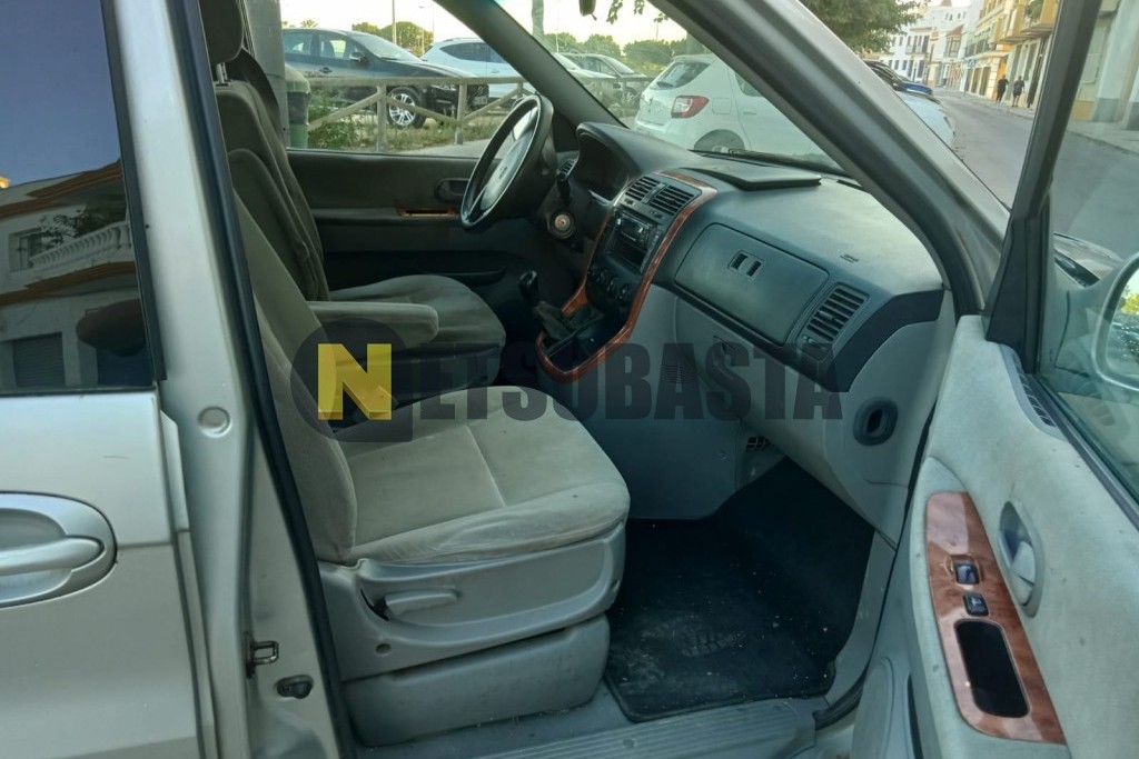 Kia Carnival 2.9 CRDI 2004