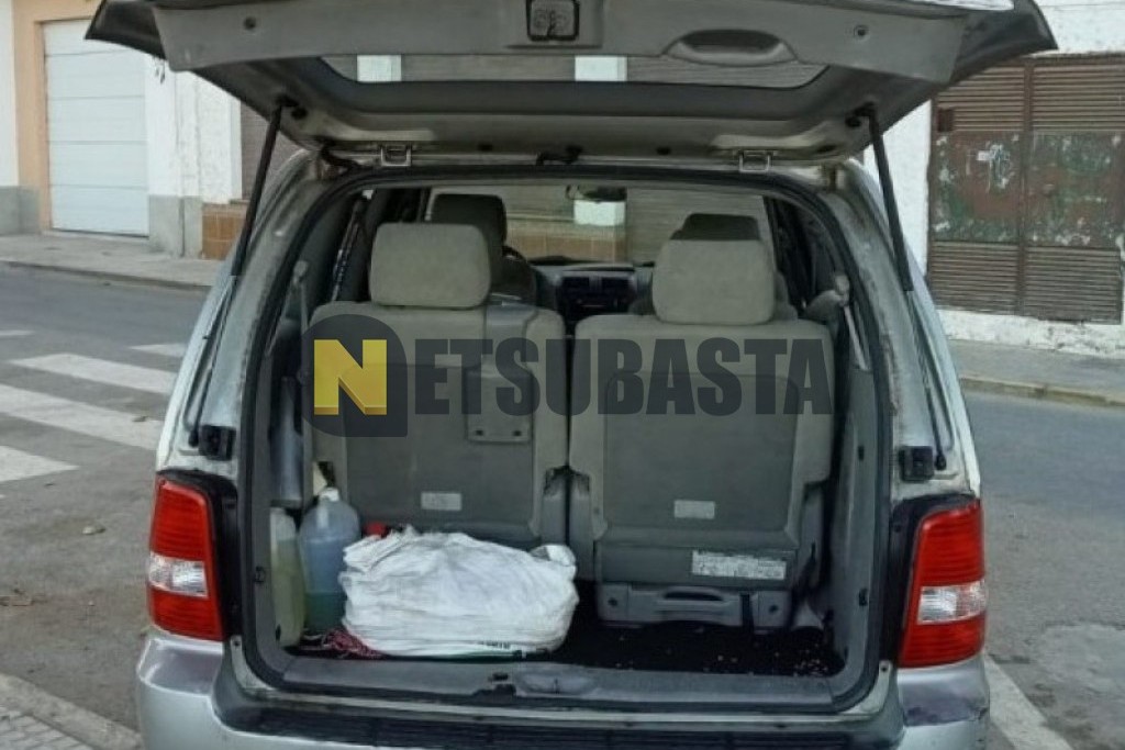 Kia Carnival 2.9 CRDI 2004