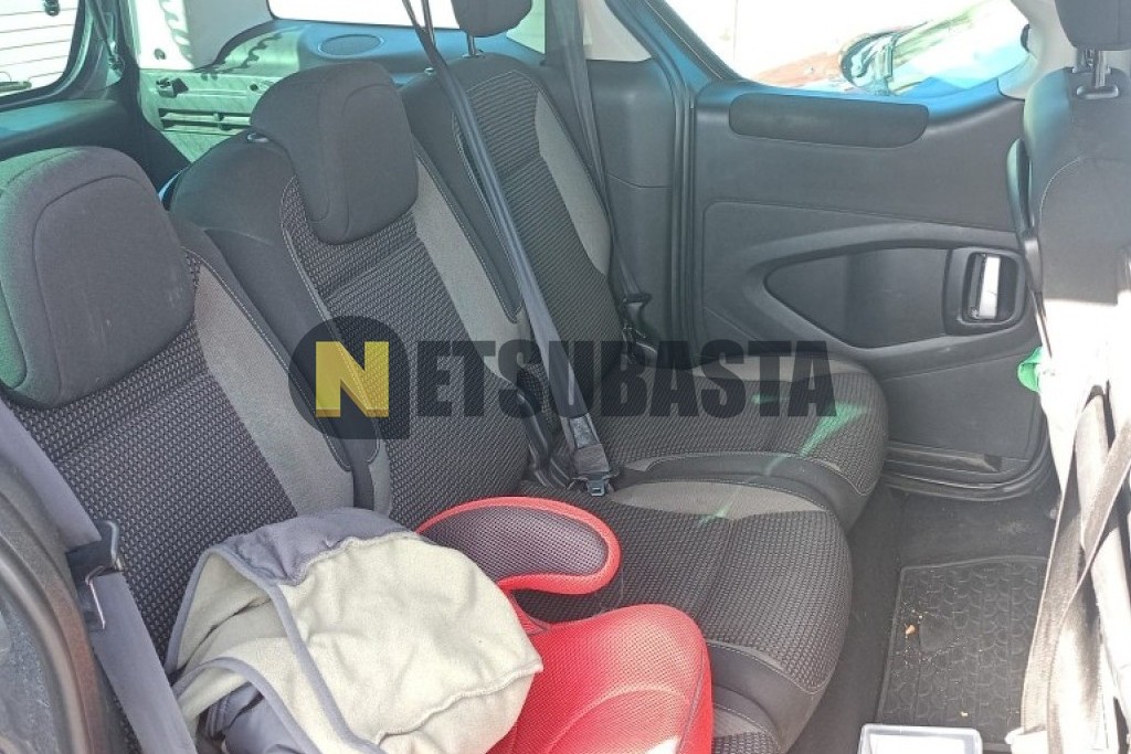 Peugeot Partner Tepee 1.6 HDi 2016