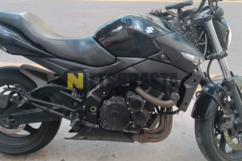 Suzuki GSR 600 2008
