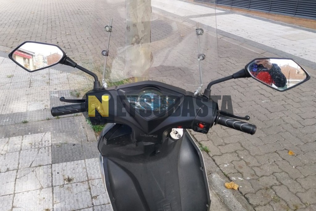 Riya Mustang 125 2016