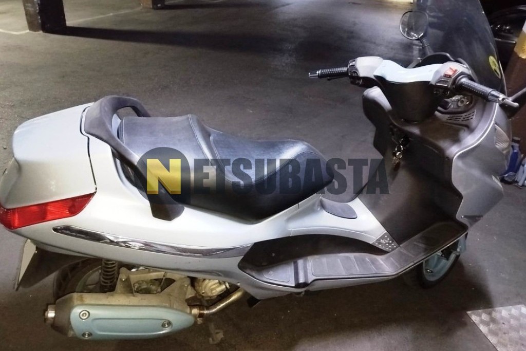 Piaggio X8 250 2006