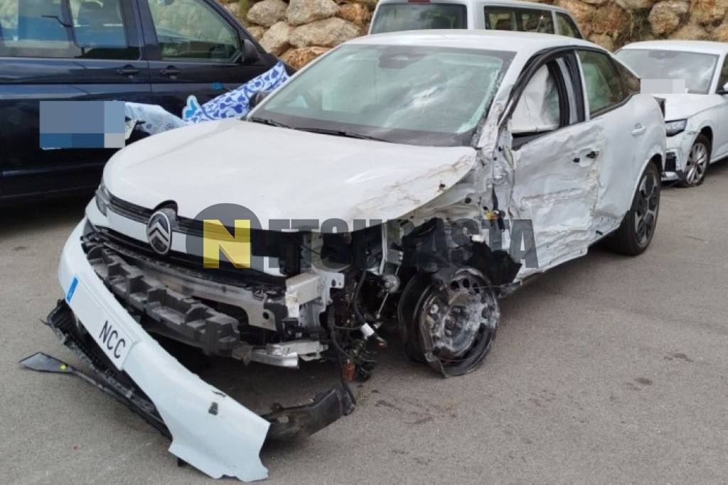 Citroën C4 Hybrid 2025