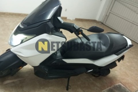 Piaggio Hexagon GTX 250 2003