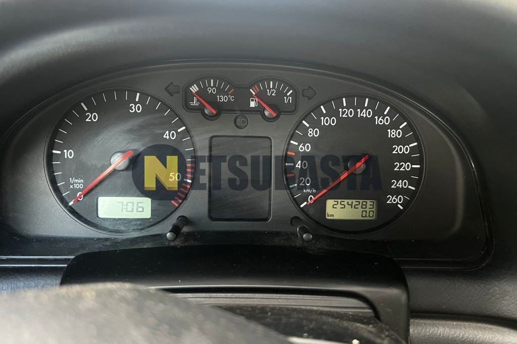 Volkswagen Passat 1.9 TDI 2000