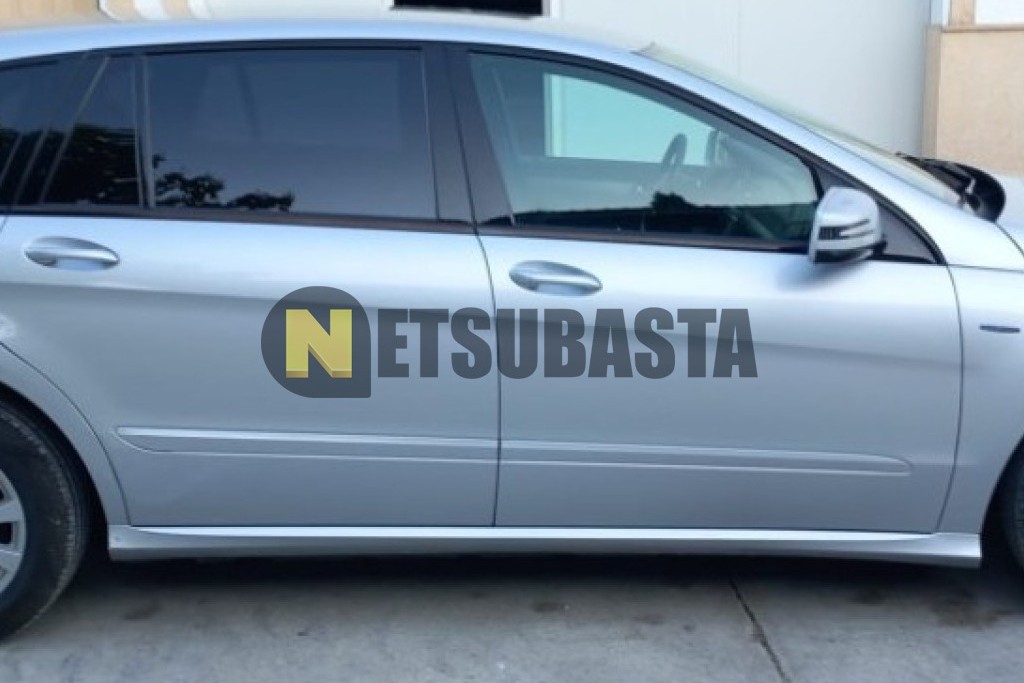 Mercedes-Benz R 350 BlueTEC 4MATIC 2011