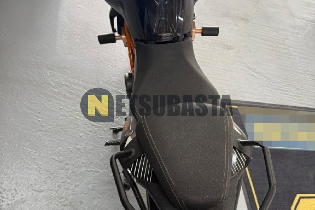 KTM 390 Duke 2015