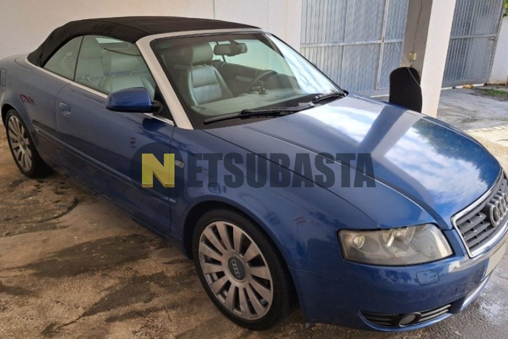 Audi A4 Cabrio 2.5 TDI multitronic 6 vel. 2003