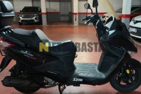 Piaggio X10 350 2012