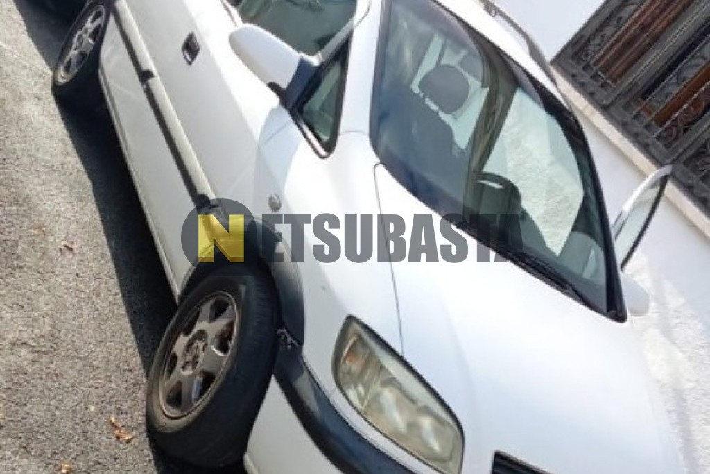 Opel Zafira 2.0 DI 2000