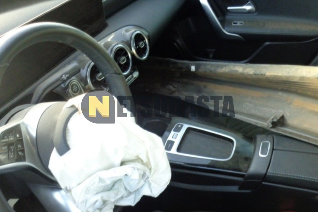 Mercedes-Benz A 180 2024