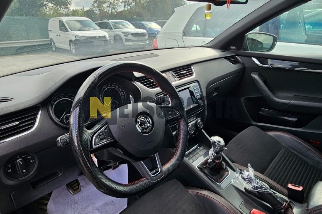 Skoda Octavia Combi RS 2.0 TDI 2014