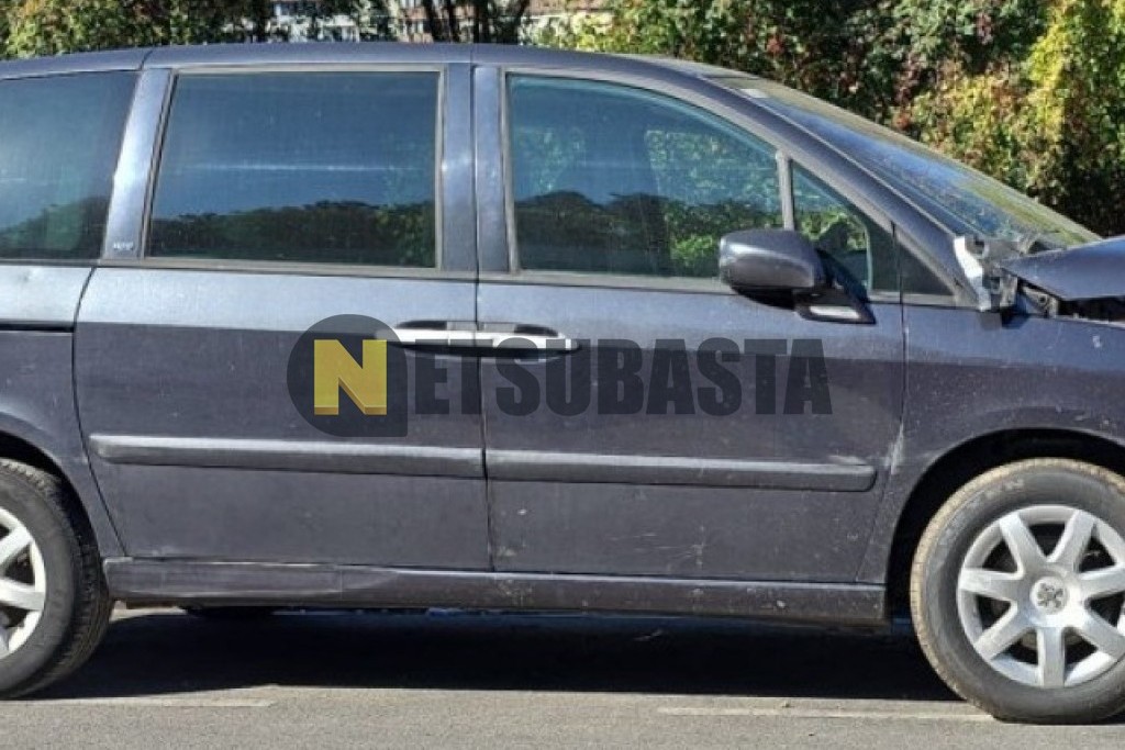 Peugeot 807 2.0 HDi FAP 2007