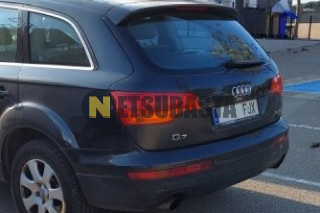 Audi Q7 3.0 TDI quattro tiptronic 6 vel. 2006