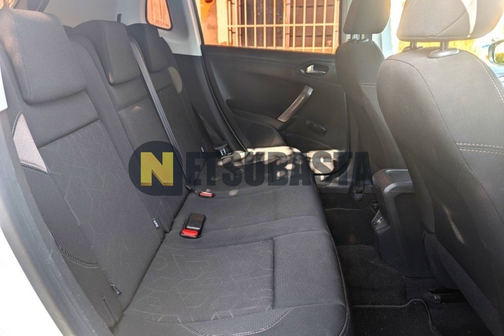 Peugeot 2008 1.6 BlueHDi 2016