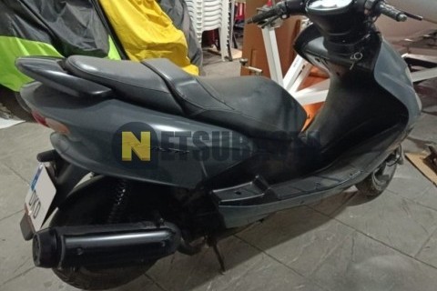 Zitmuv Black Razer 125E 2022
