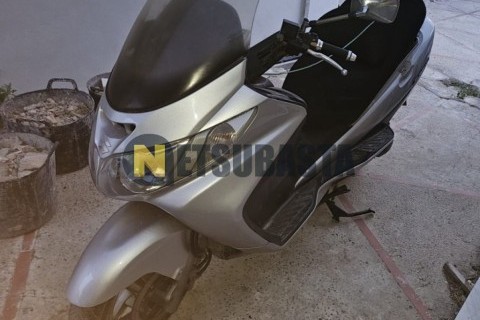 Zitmuv Black Razer 125E 2022