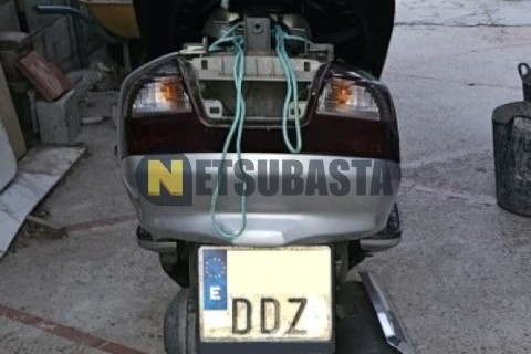 Zitmuv Black Razer 125E 2022