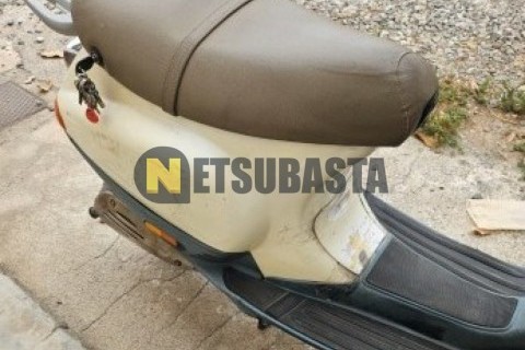 Zitmuv Black Razer 125E 2022