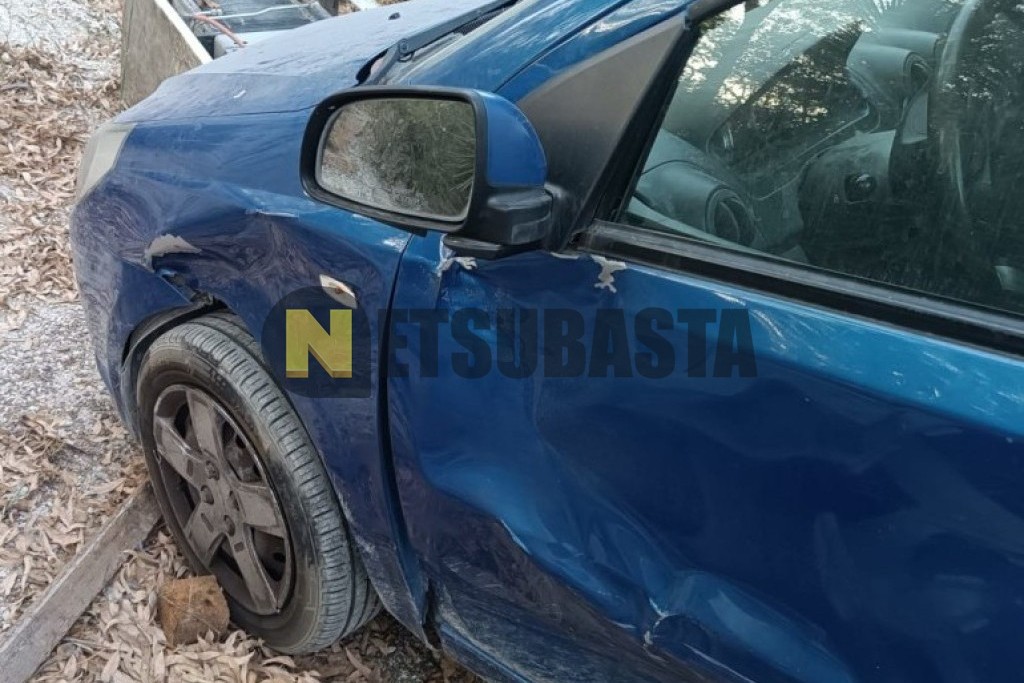 Chevrolet Aveo 1.2 16v 2012