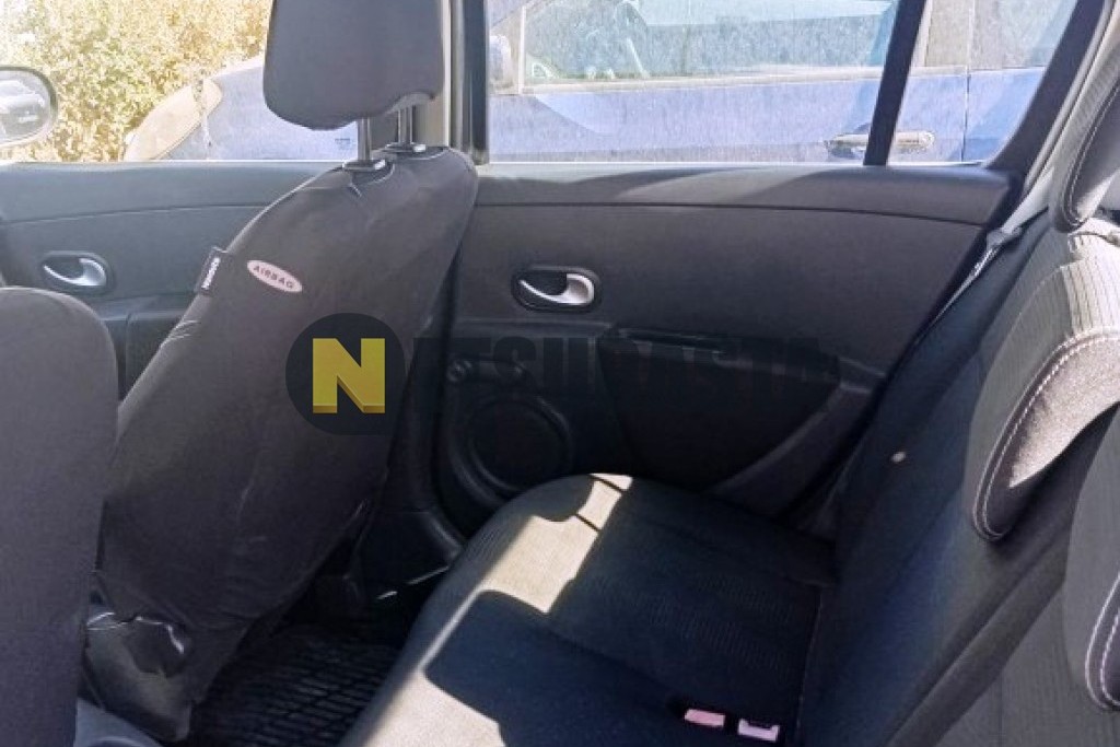 Renault Clio 1.2 eco2 2010