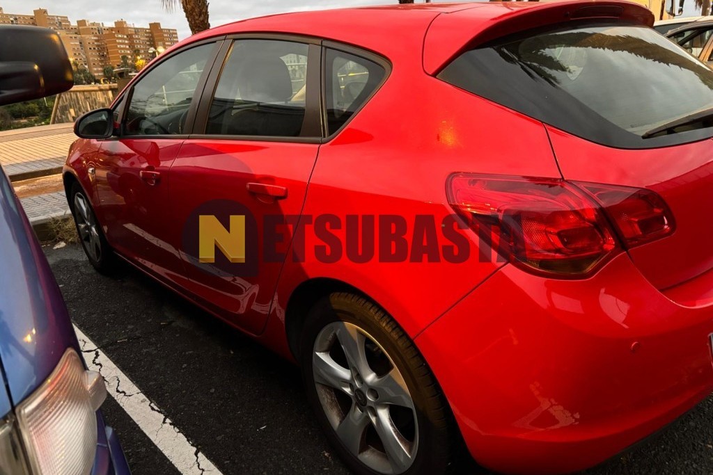 Opel Astra 1.3 ecoFlex 2011