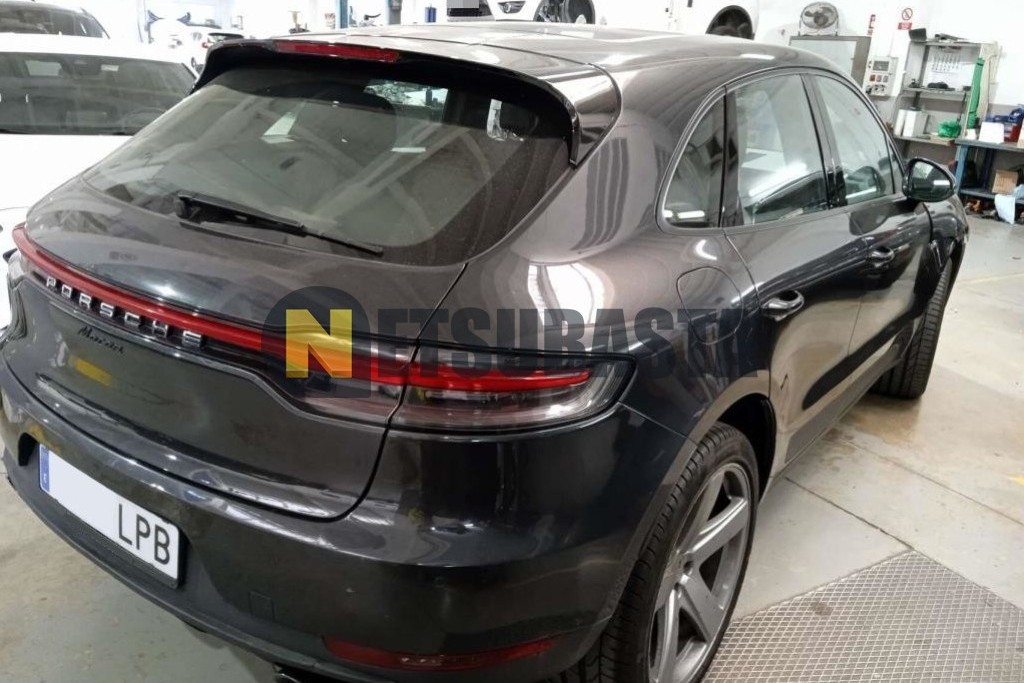 Porsche Macan 2021