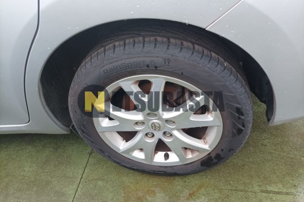 Toyota Auris 1.4 90D ConfortDrive 2012