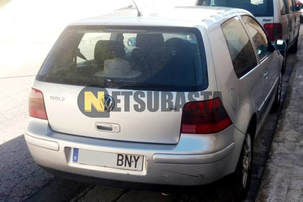 Volkswagen Golf 1.6 2001