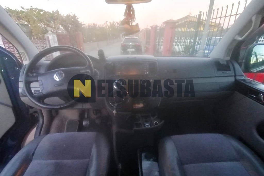 Volkswagen Multivan T5 2.5 TDI 2006