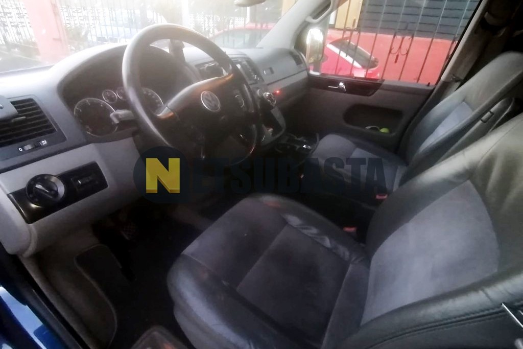 Volkswagen Multivan T5 2.5 TDI 2006